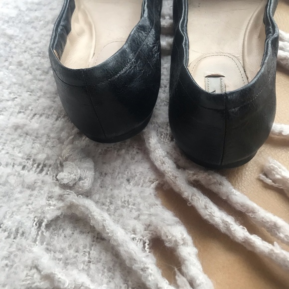 Prada black leather ballet flats size 36.5 - Picture 5 of 6